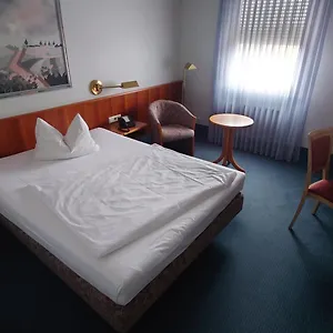 hotel-lowen-seckenheim.frankfurtammainhotels.com/
